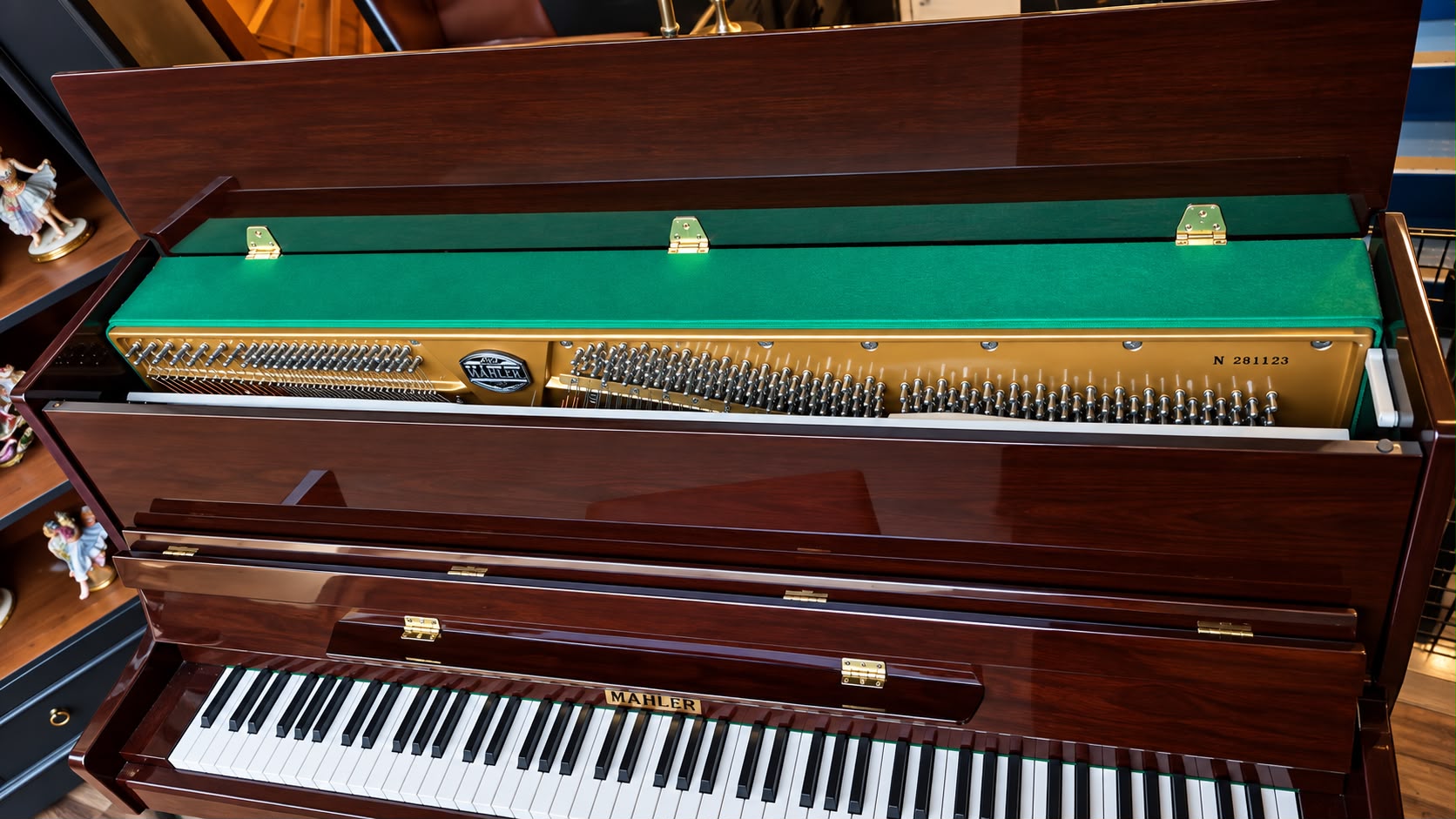 Pianoforte verticale Mahler – Noce lucido - immagine 4