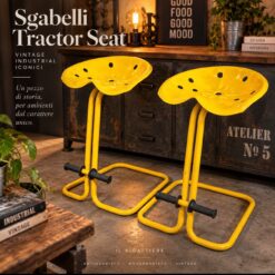 Coppia di sgabelli industriali vintage “Tractor Seat” gialli